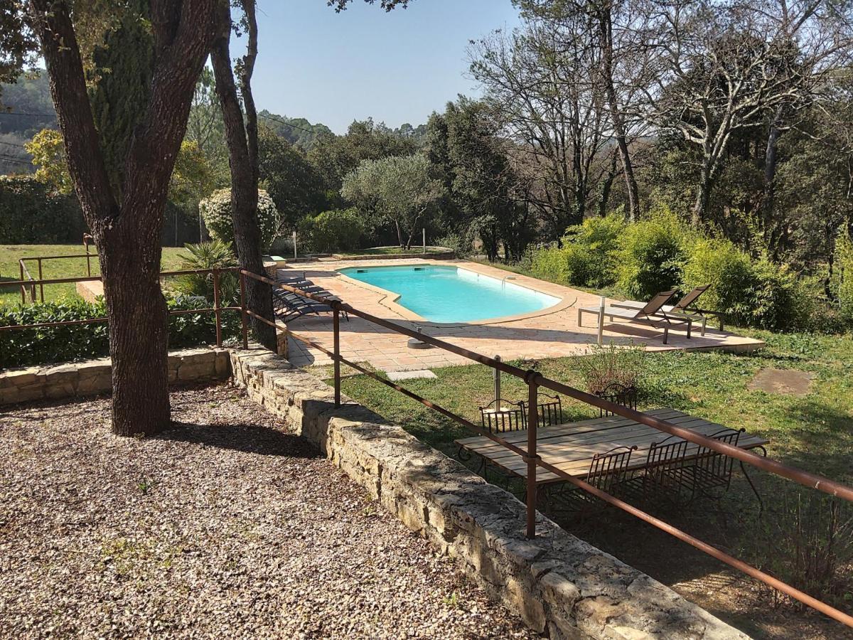 Comorebi Provence Entrecasteaux 외부 사진